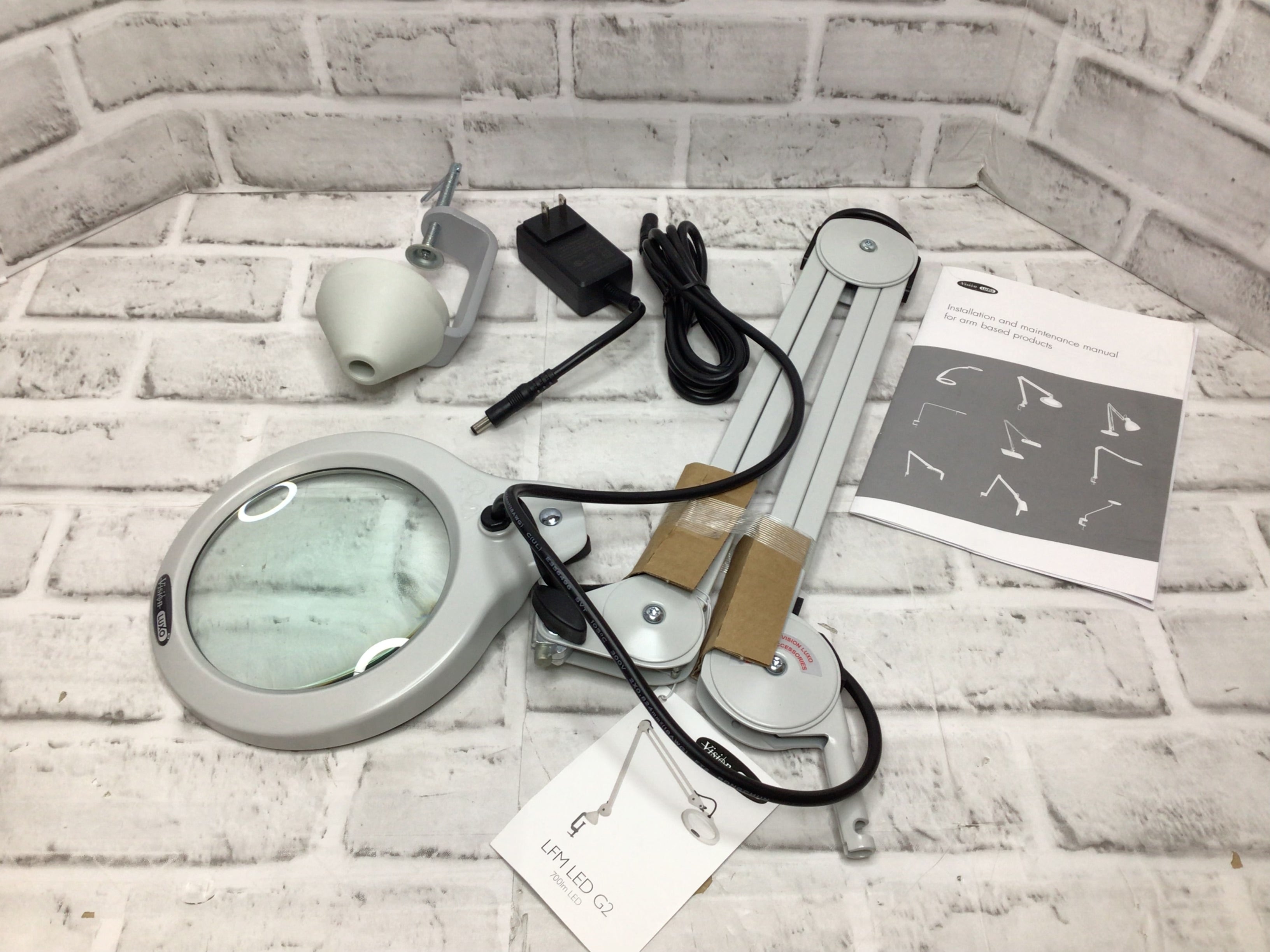 VISION-LUXO LFG028217 Magnifier Light,3 Diopter,30" Arm Length *MISSING PART* (8138047553774)